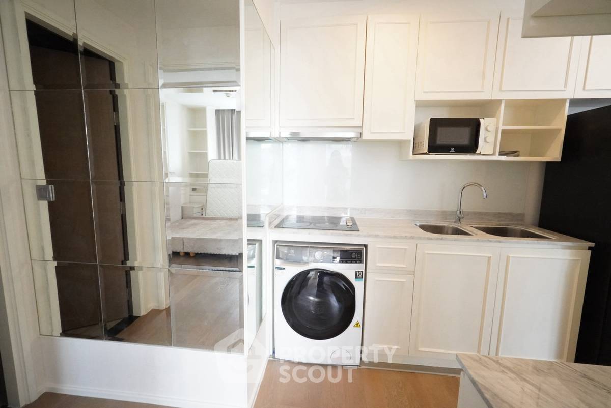 picture 2-BR Condo at Ashton Chula Silom near MRT Sam Yan (ID 2359754) - 19/19