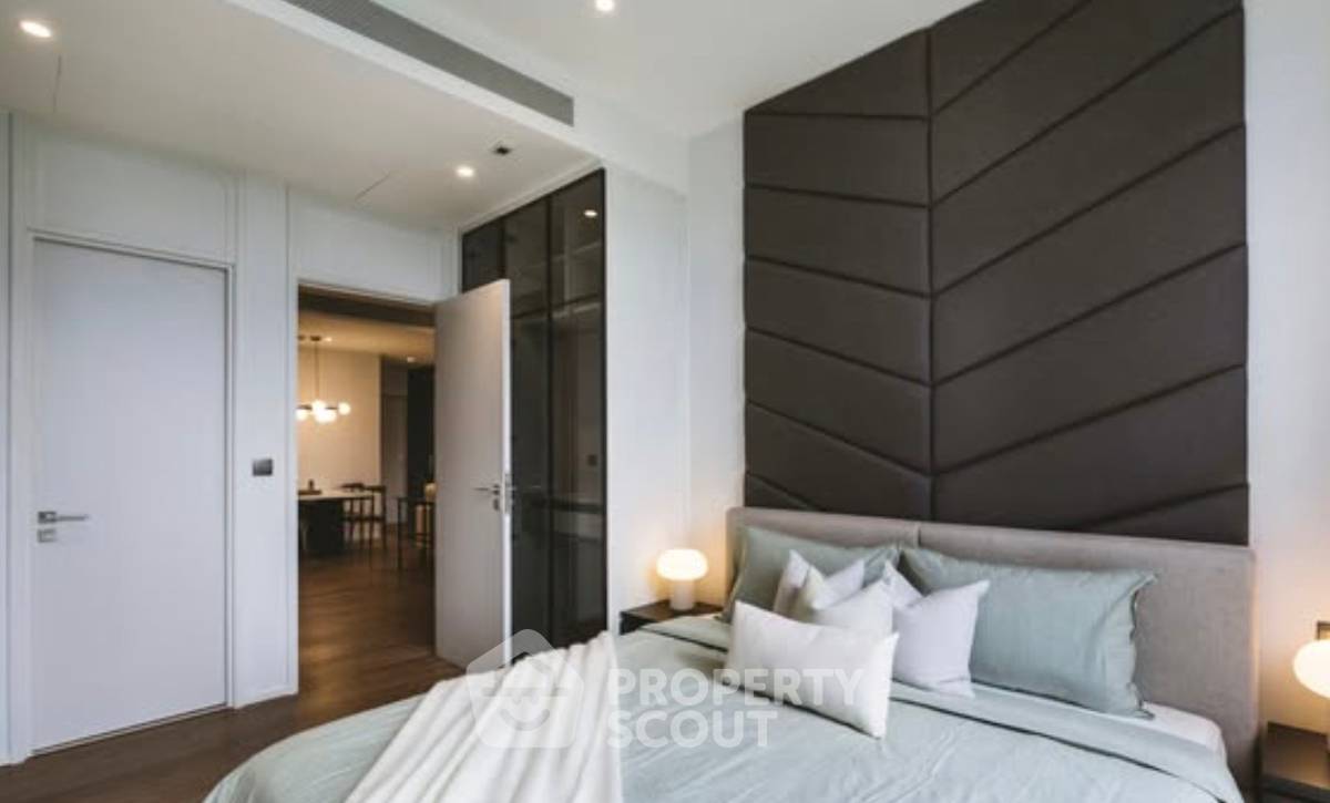 picture 2-BR Condo at Muniq Langsuan near BTS Ratchadamri (ID 2470676) - 5/8