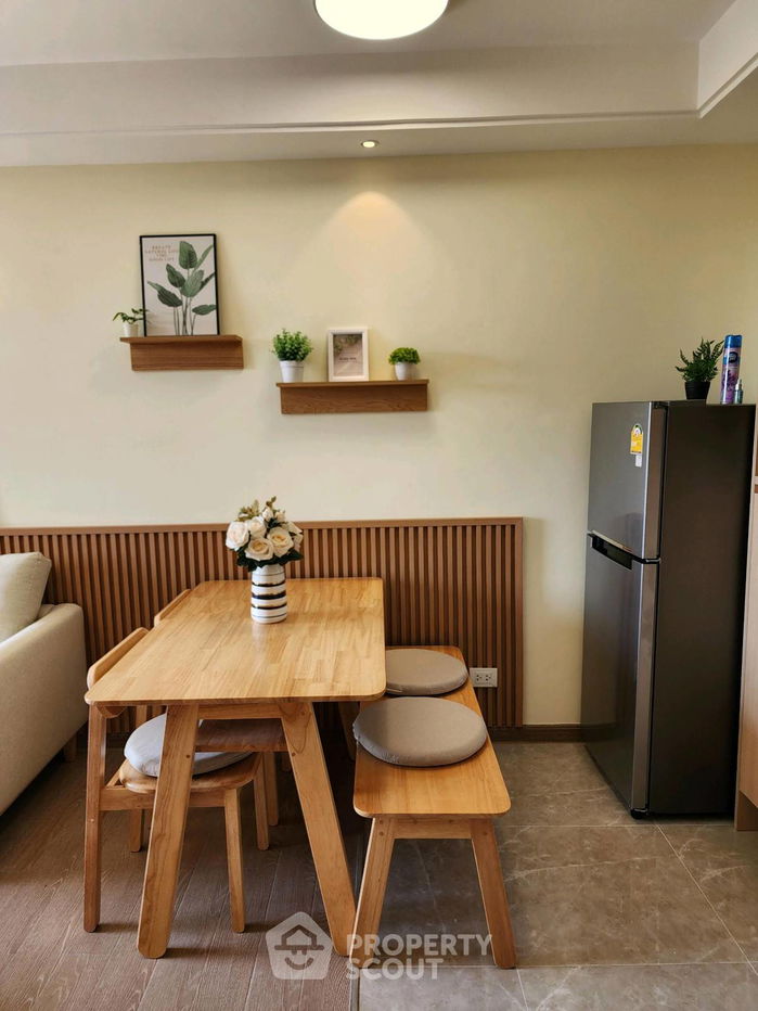 รูป คอนโด 1-ห้องนอน ที่ รีเกิล สาทร - นราธิวาส ใกล้ ถนนนราธิวาสราชนครินทร์ (ID 2473721) - รูปที่ 6/18