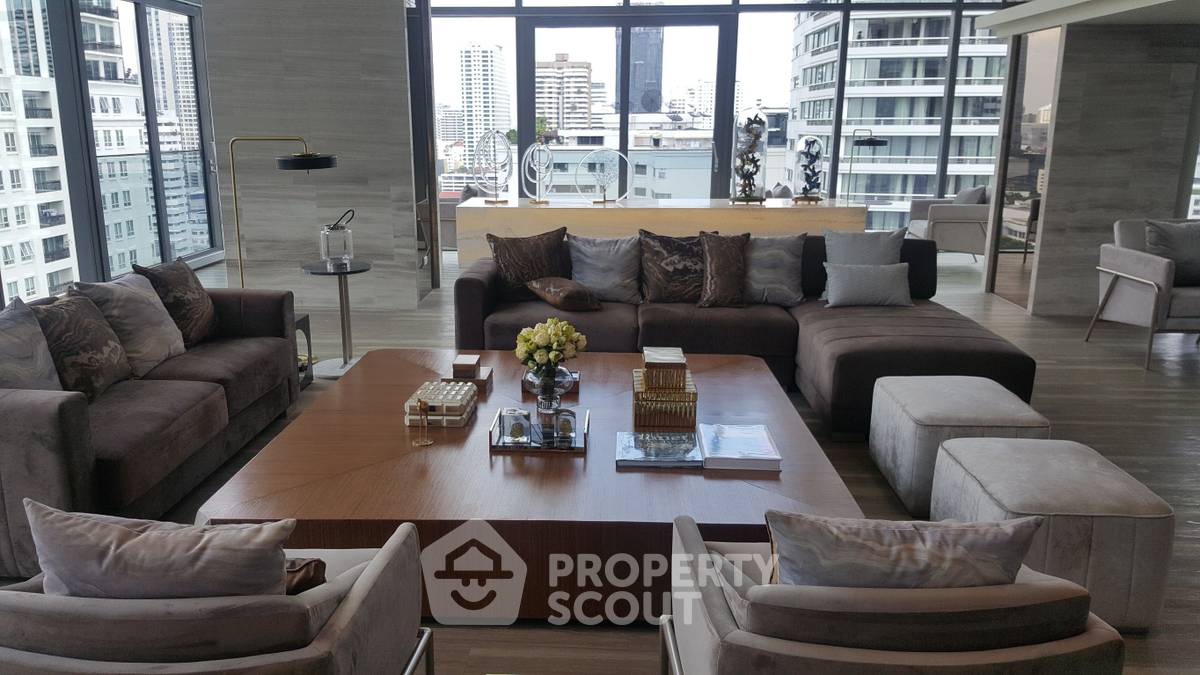 picture 1-BR Condo at Circle Sukhumvit 11 near BTS Nana (ID 985197) - 10/12