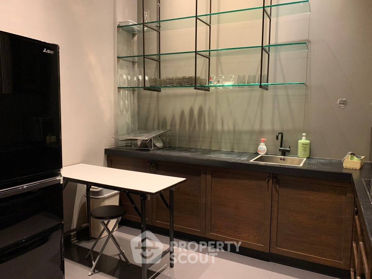 รูป คอนโด 3-ห้องนอน ที่ เดอะ เครสท์ ร่วมฤดี ใกล้ BTS เพลินจิต (ID 1446228) - รูปที่ 11/15