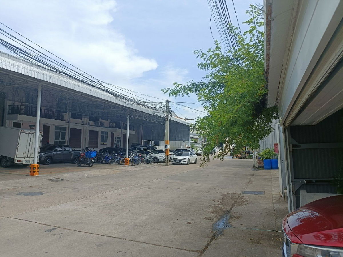 picture For sale factory buildings with office, Bang Phli, Samut Prakan, price 7.3 MB. Transfer fee 50% - 1/28