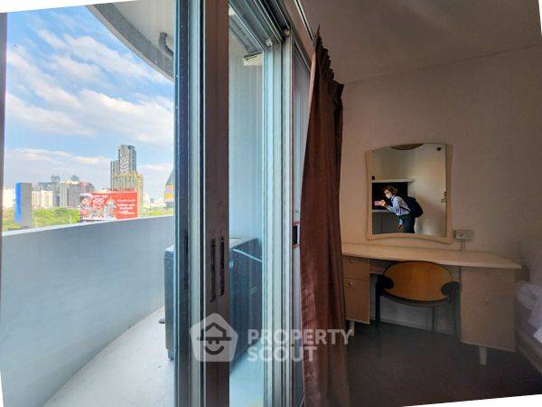 picture 2-BR Condo at Wittayu Complex near BTS Phloen Chit (ID 2474435) - 11/15