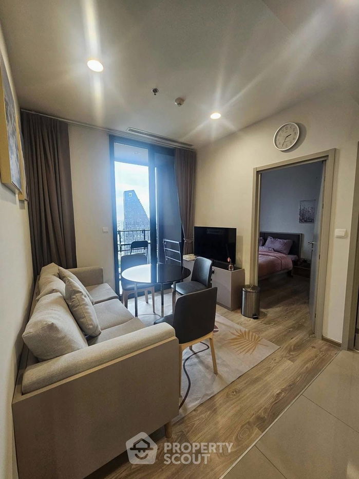 picture 2-BR Condo at Oka Haus Sukhumvit 36 near BTS Thong Lor (ID 2471548) - 1/7