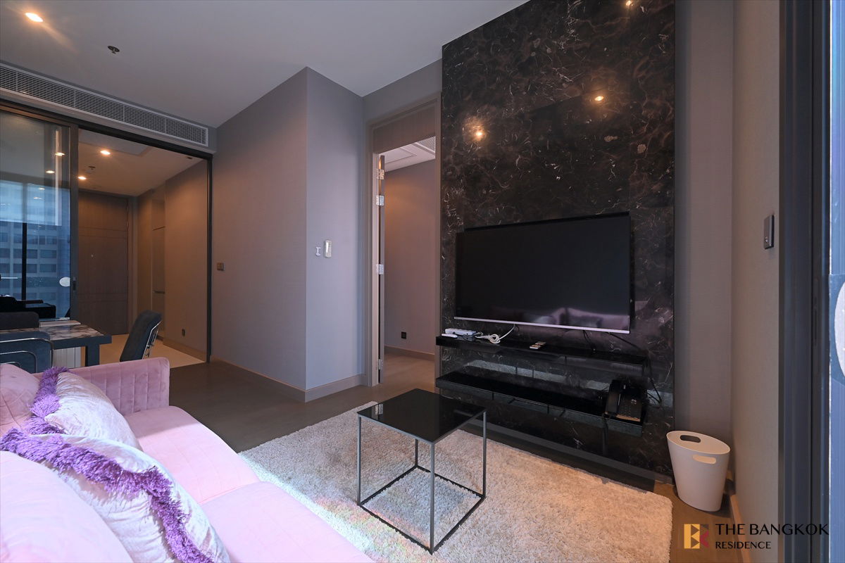 picture ⚡Last Chance! Fully-Furnished Luxury Unit  , The Esse at Singha Complex Near Mrt Phetchaburi - 1/12