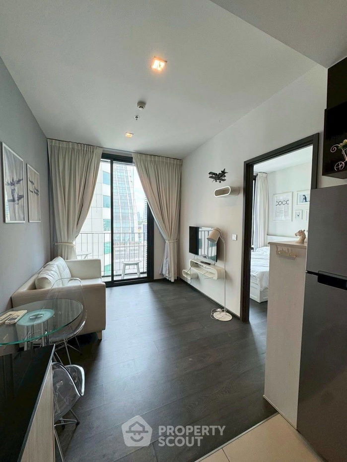 รูป คอนโด 1-ห้องนอน ที่ ดิ เอดจ์ สุขุมวิท 23 ใกล้ MRT สุขุมวิท (ID 2471194) - รูปที่ 1/11