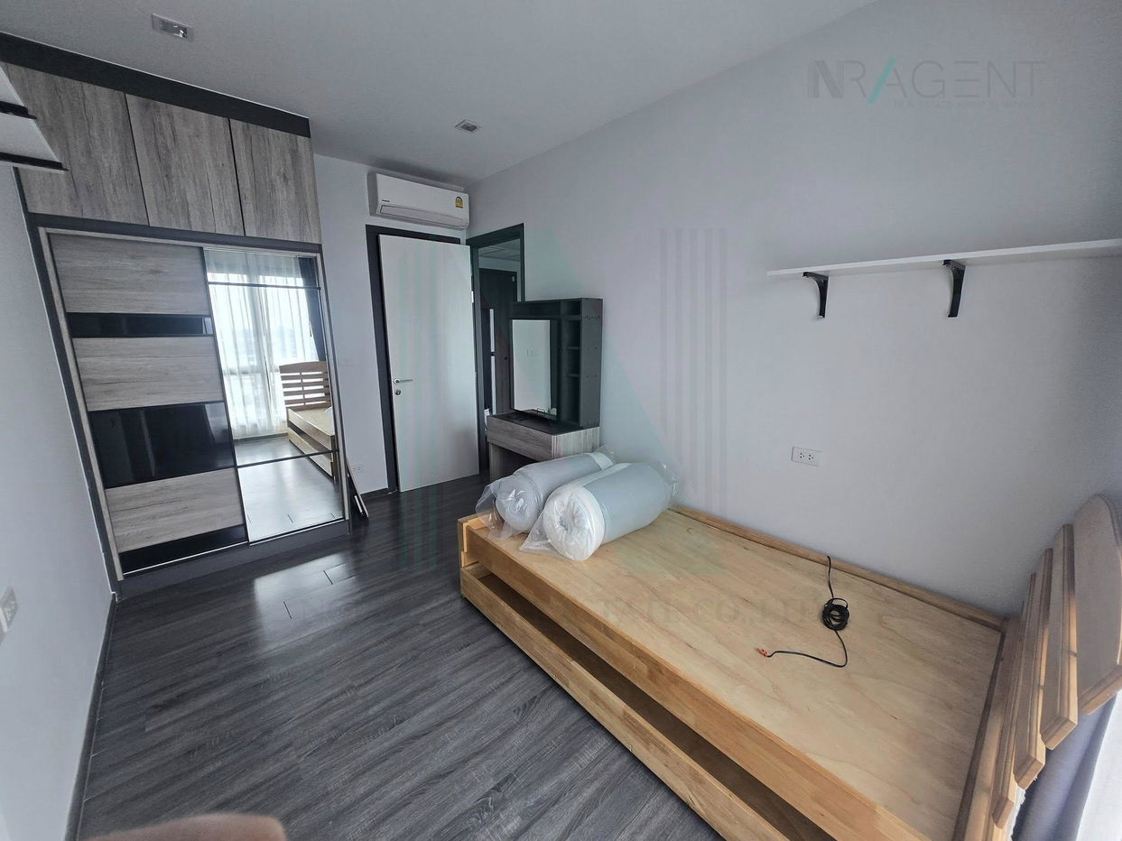 picture 🎉 For Rent Condo THE RICH SATHORN - TAKSIN Building 1, Floor 14,1 bed room, Room size 30 sqm - 1/8