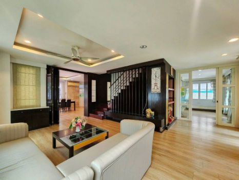 รูป ให้ เช่าบ้านเดี่ยว บ้านลาดพร้าว 200 ตร.ว 3 นอน 4 น้ำ + 1 ห้องแม่บ้าน พร้อมเฟอร์ - รูปที่ 5/12