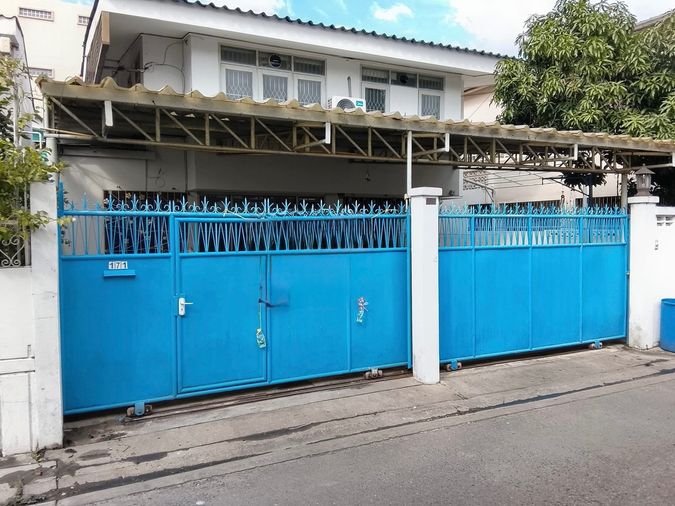 เช่า ให้เช่า ปล่อยเช่า บ้านเดี่ยว สุทธิสาร รัชดา ราคาถูก สนใจ Line: @951qfbfi