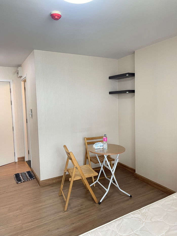 picture  Plum condo Paholyothin89 for rent  - 3/11