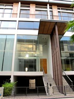Office for rent วิทยาลัยเซาธ์อีสท์บางกอก : FOR RENT  OFFICE PROPERTY  65500 BAHT per MONTH