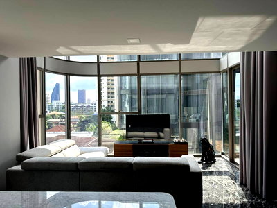 คอนโดให้เช่า : ว่างพร้อมอยู่! Ashton Residence41. 3นอน 160ตร.ม.  Line id: @pfagent