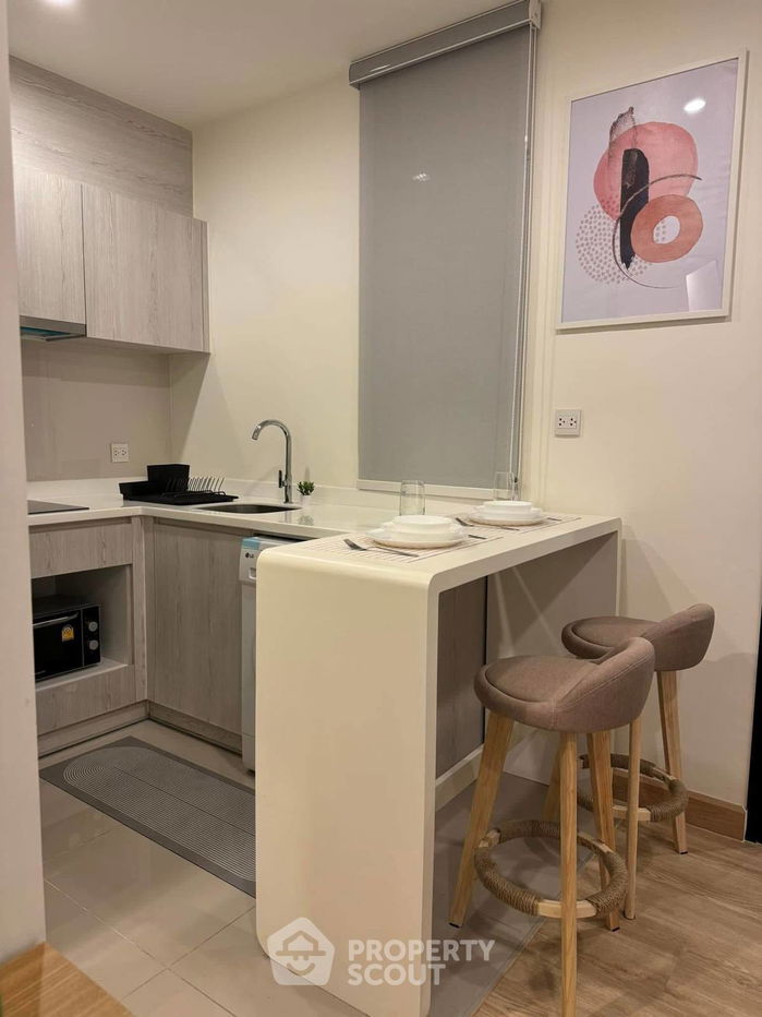picture 1-BR Condo at Life Asoke near ARL Makkasan (ID 2473044) - 10/21