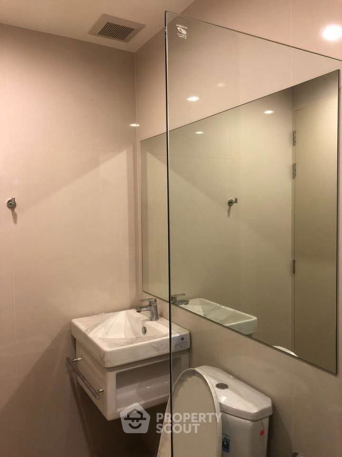 รูป คอนโด 1-ห้องนอน ที่ ไลฟ์ อโศก ใกล้ ARL มักกะสัน (ID 2075956) - รูปที่ 13/13