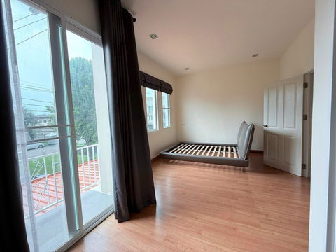 🏠 ให้เช่าบ้าน : Golden City Pinklao - Charansanitwong (โกลเด้น ซิตี้ ปิ่นเกล้า - จรัญสนิทวงศ์)   รหัสทรัพย์ | 📌 LNP-H204 