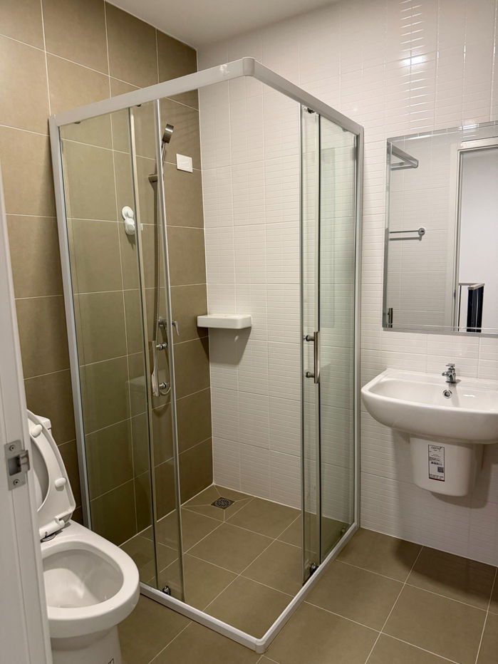 รูป ทาวน์โฮม เดอะ คอนเนค วงแหวน-พระราม 9 The Connect Wongwaen-Rama 9 เข้า-ออกได้หลายเส้นทาง ใกล้ทางด่วนศรีรัช (พระราม 9) - รูปที่ 26/29