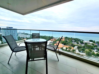 ขายคอนโด : The Peak Towers Corner Unit for Sale
