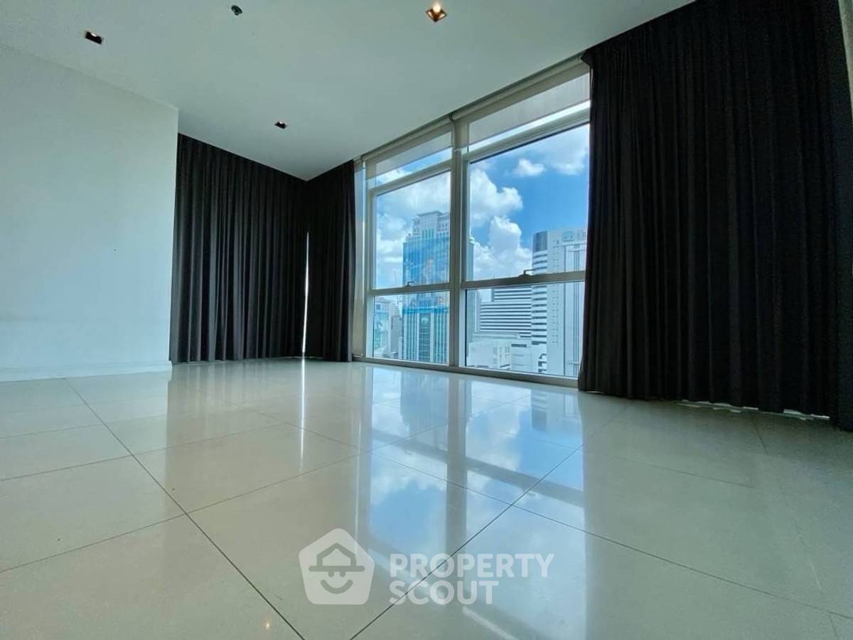 รูป คอนโด 3-ห้องนอน ที่ แอทธินี เรสซิเด้นซ์ ใกล้ BTS เพลินจิต (ID 2474550) - รูปที่ 5/9