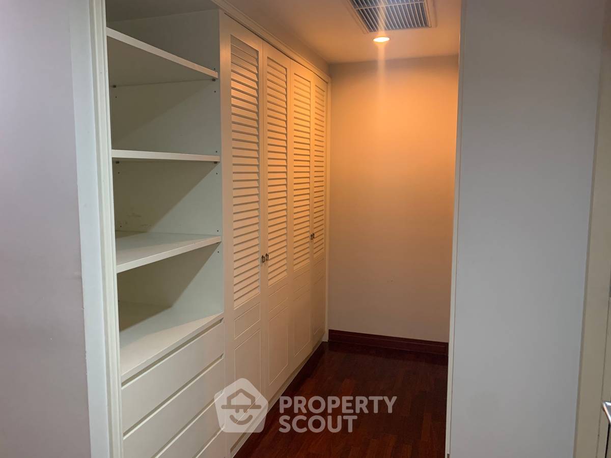 รูป คอนโด 2-ห้องนอน ที่ สุพรีม อิลิแกนซ์ คอนโดมิเนียม ใน ทุ่งมหาเมฆ (ID 2474430) - รูปที่ 1/10