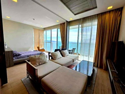 Condos for sale : Cetus Jomtien 2 Bedroom Condo with Sea View
