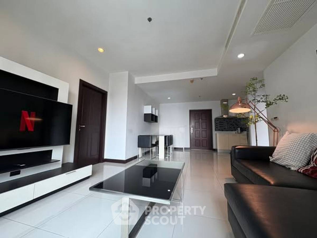 picture 2-BR Condo at The Prime11 Sukhumvit Condominium near BTS Nana (ID 2471854) - 2/16