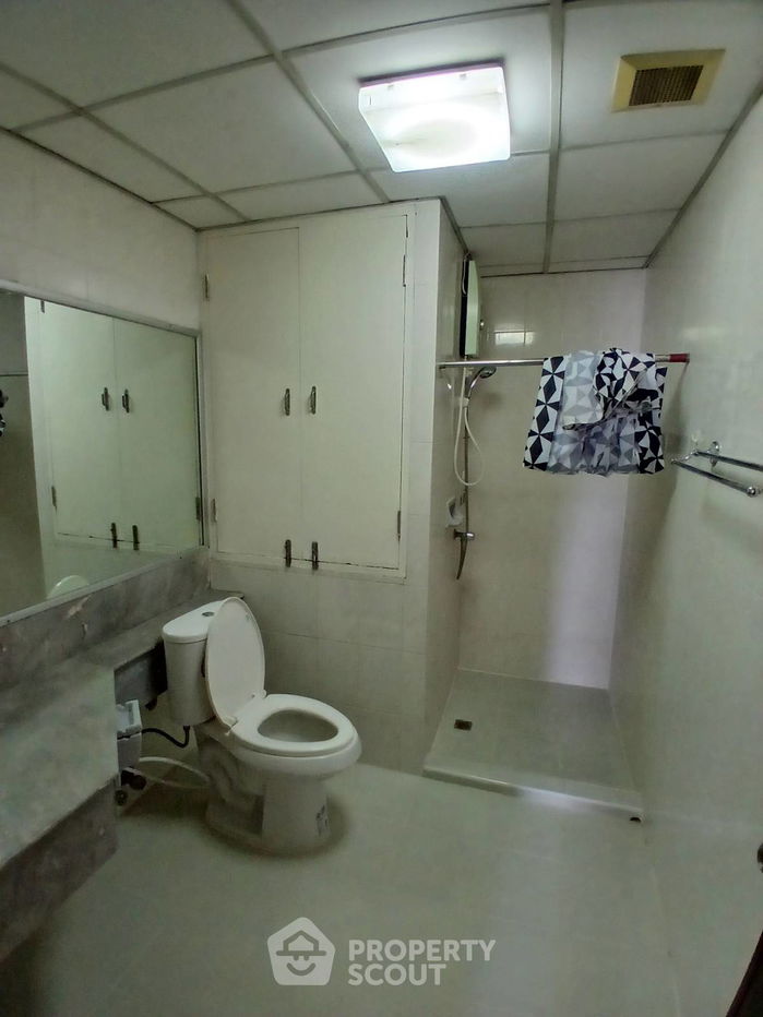 รูป คอนโด 3-ห้องนอน ที่ ริชมอนด์ พาเลส คอนโดมิเนียม ใกล้ BTS พร้อมพงษ์ (ID 2472705) - รูปที่ 17/22