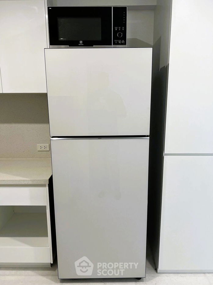 picture 2-BR Condo at Sukhumvit House Condominium near MRT Sukhumvit (ID 1930512) - 10/21