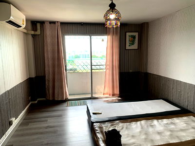 Condos for sale Big C Bang Na : Urgent sale! Condo 5sor , Soi Onnut 46, Sukhumvit 77 Rd.