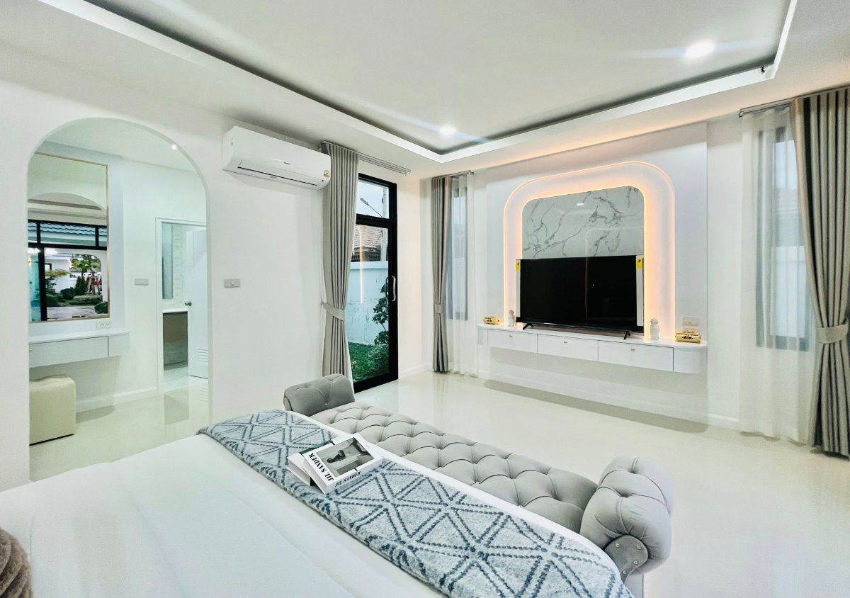 รูป ขายบ้านพัทยา 4 ห้องนอน ทำเลหนองไม้แก่น พร้อมสระว่ายน้ำส่วนตัว ตกแต่งบิวท์อินทั้งหลัง - รูปที่ 17/44