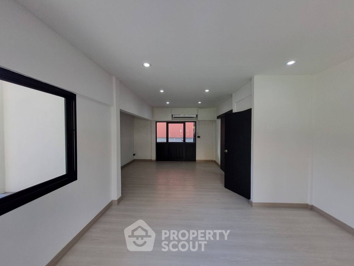 picture 3-BR House in Suan Luang (ID 2475440) - 12/48