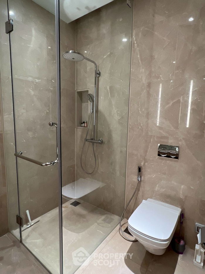 picture 1-BR Condo at Magnolias Waterfront Residences near BTS Saphan Taksin (ID 2473840) - 7/9