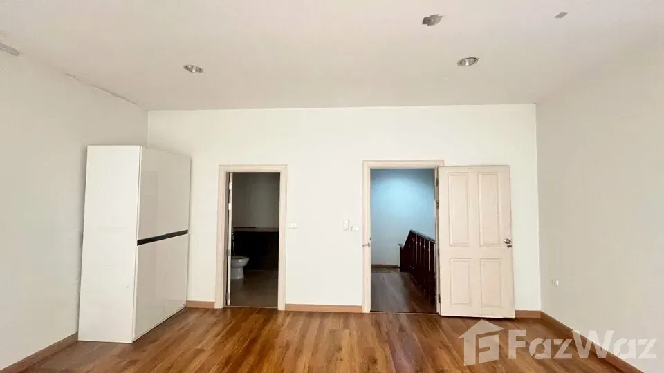 picture 3 Bedroom Townhouse for sale at Baan Klang Muang Monte-Carlo 5913563 - 18/20