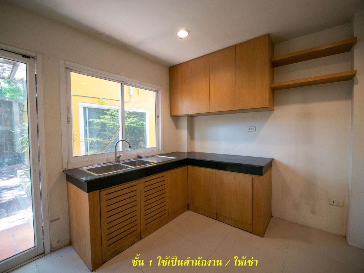 รูป  ให้เช่าสำนักงาน / พื้นที่ธุรกิจ ชั้น 1  โซนราชพฤกษ์ – บางรักน้อย – เมืองนนทบุรี ใกล้ MRT สายสีม่วง (บางรักน้อย–ท่าอิฐ)  พื้นที่ 180 ตร.ม. - รูปที่ 11/12