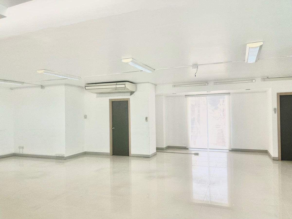 รูป WS6058 🏢 ให้เช่าพื้นที่สำนักงาน – Wealth Tower เจริญนคร ใกล้ BTS เจริญนคร เพียง 45,000 บาท/เดือน - รูปที่ 10/31