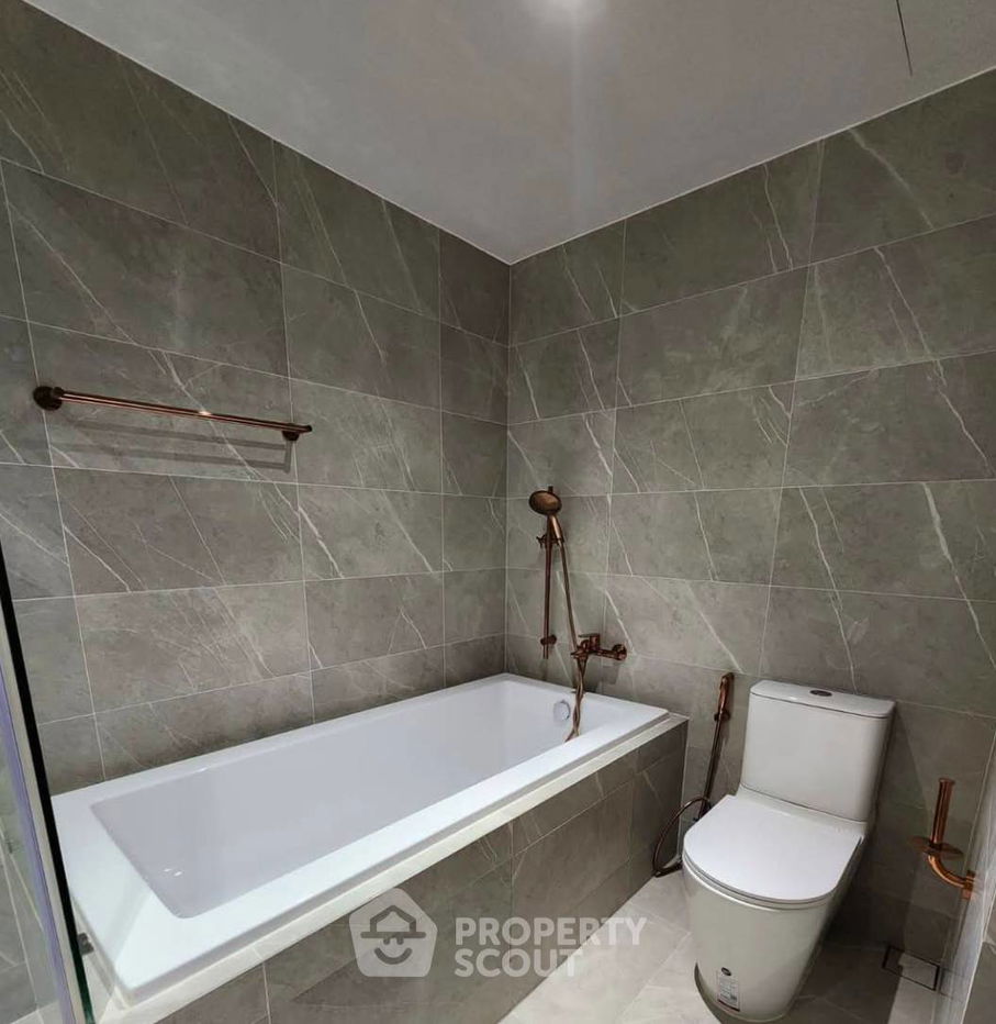 รูป คอนโด 2-ห้องนอน ที่ แชปเตอร์ ทองหล่อ 25 ใกล้ ทองหล่อ (ID 2470508) - รูปที่ 10/10