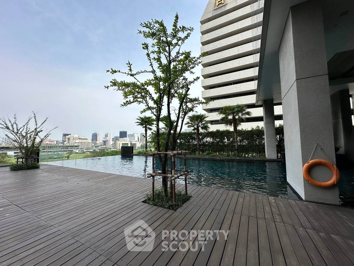 picture 3-BR Condo at 185 Rajadamri near BTS Ratchadamri (ID 1757459) - 33/37