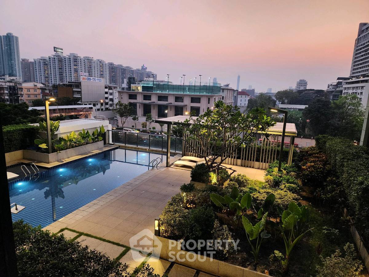 รูป คอนโด 1-ห้องนอน ที่ รีเกิล สาทร - นราธิวาส ใกล้ ถนนนราธิวาสราชนครินทร์ (ID 2473721) - รูปที่ 14/18