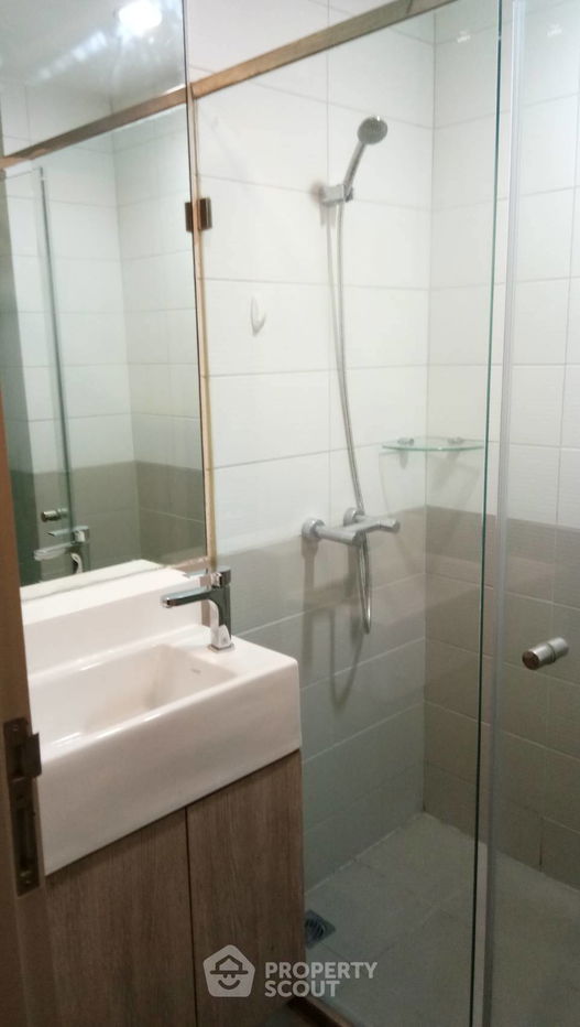 picture Studio Condo at Ideo Q Chula Samyan near MRT Sam Yan (ID 2465842) - 7/8