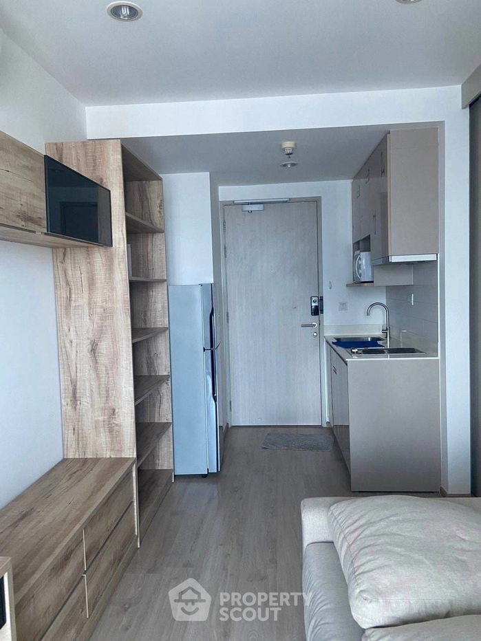 picture 1-BR Condo at Ideo Q Chula Samyan near MRT Sam Yan (ID 2077446) - 10/13