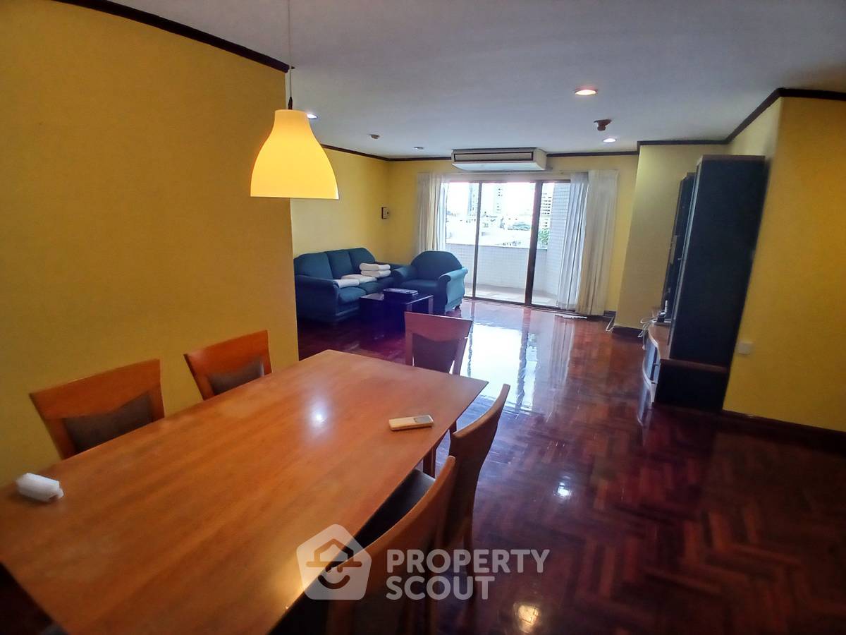 รูป คอนโด 3-ห้องนอน ที่ ริชมอนด์ พาเลส คอนโดมิเนียม ใกล้ BTS พร้อมพงษ์ (ID 2472705) - รูปที่ 6/22