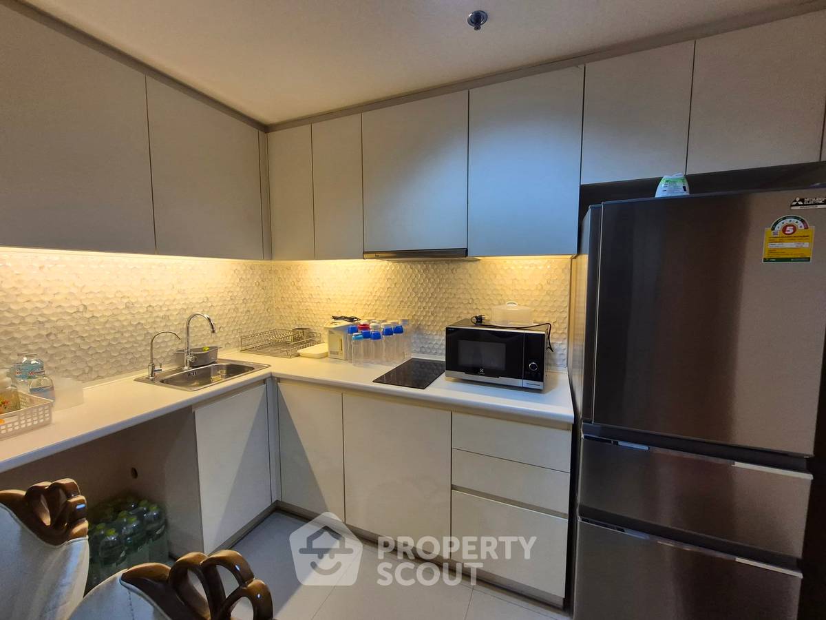 picture 2-BR Condo at Star View close to Phra Ram 3 (ID 2473664) - 8/8