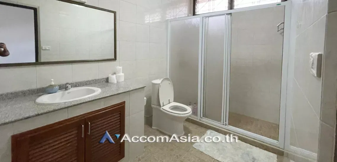 picture 🔼🔽 AccomA 📩 Home Office 4 BR House in Phra Khanong (2316174) - 18/18