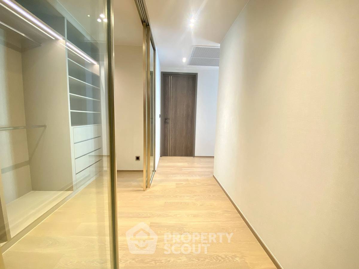 picture 3-BR Condo at Tonson One Residence near BTS Chit Lom (ID 2470487) - 11/16