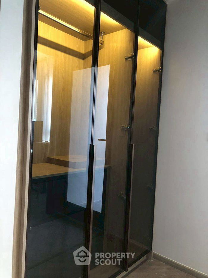 picture 1-BR Condo at Chapter Chula-Samyan near MRT Sam Yan (ID 2341715) - 2/7