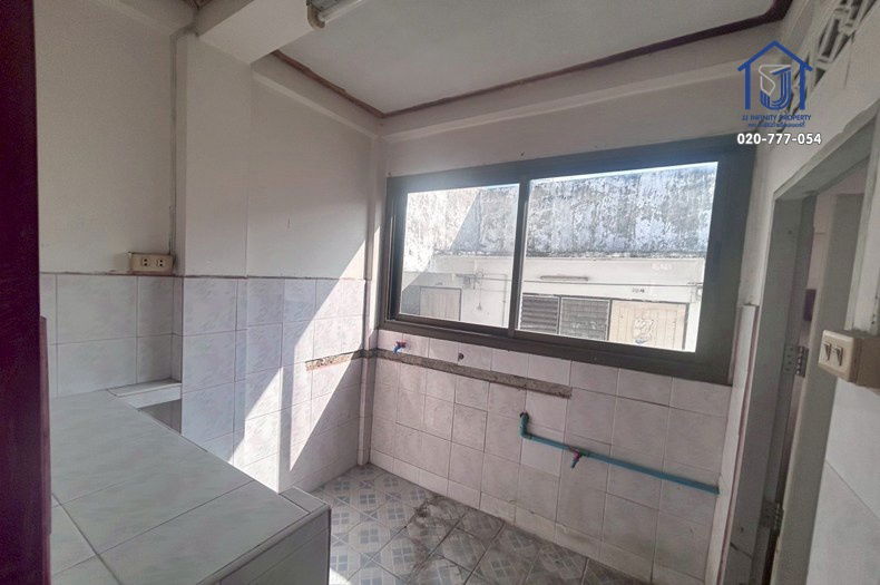 รูป ขายห้องเช่า 3 ชั้น 22 ห้อง ซอยรังสิต–นครนายก 4 คลอง1 ใกล้ฟิวเจอร์พาร์ค รังสิต - รูปที่ 11/14