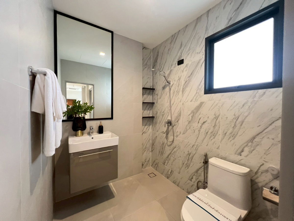 picture Large detached house in a prime location in Bangna, Bangkok Boulevard Bangna KM.5. - 8/18