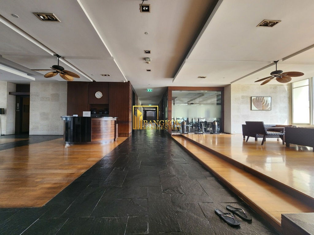 รูป Athenee Residence | 2 Bedroom Condo in Ploenchit - BR17774CD - รูปที่ 33/47