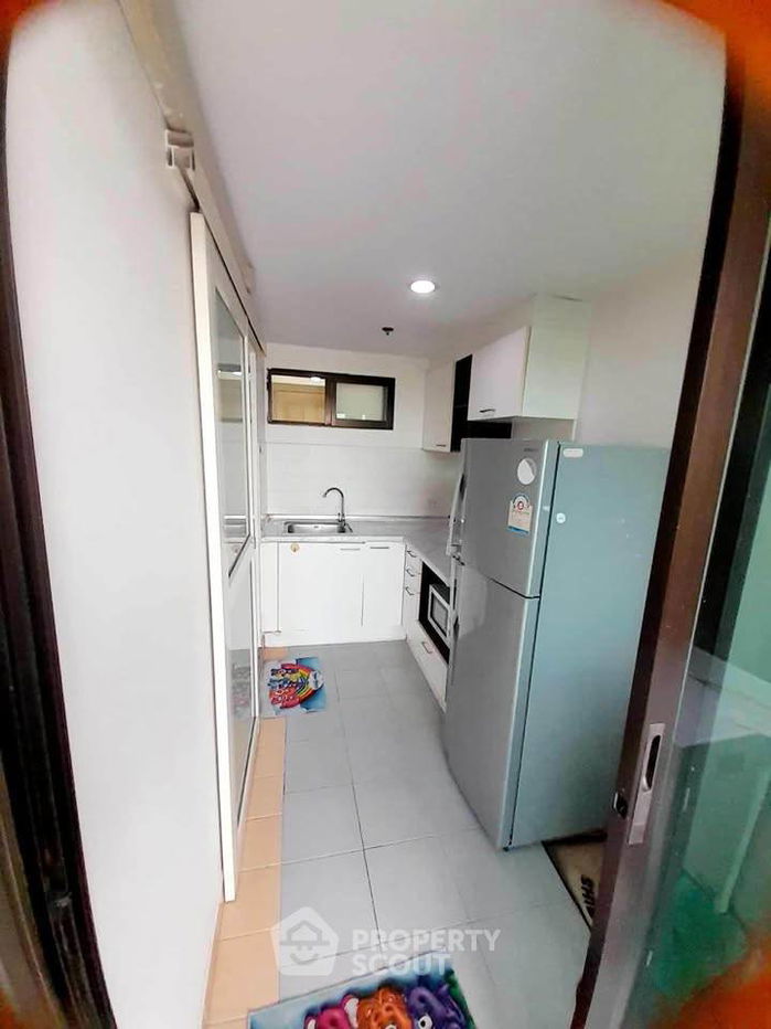 picture 1-BR Condo at Lumpini Place Pinklao 2 near MRT Bang Yi Khan (ID 2475665) - 9/19