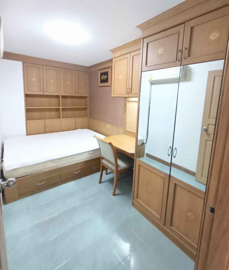 picture Ratchada City                 condo - 7/12