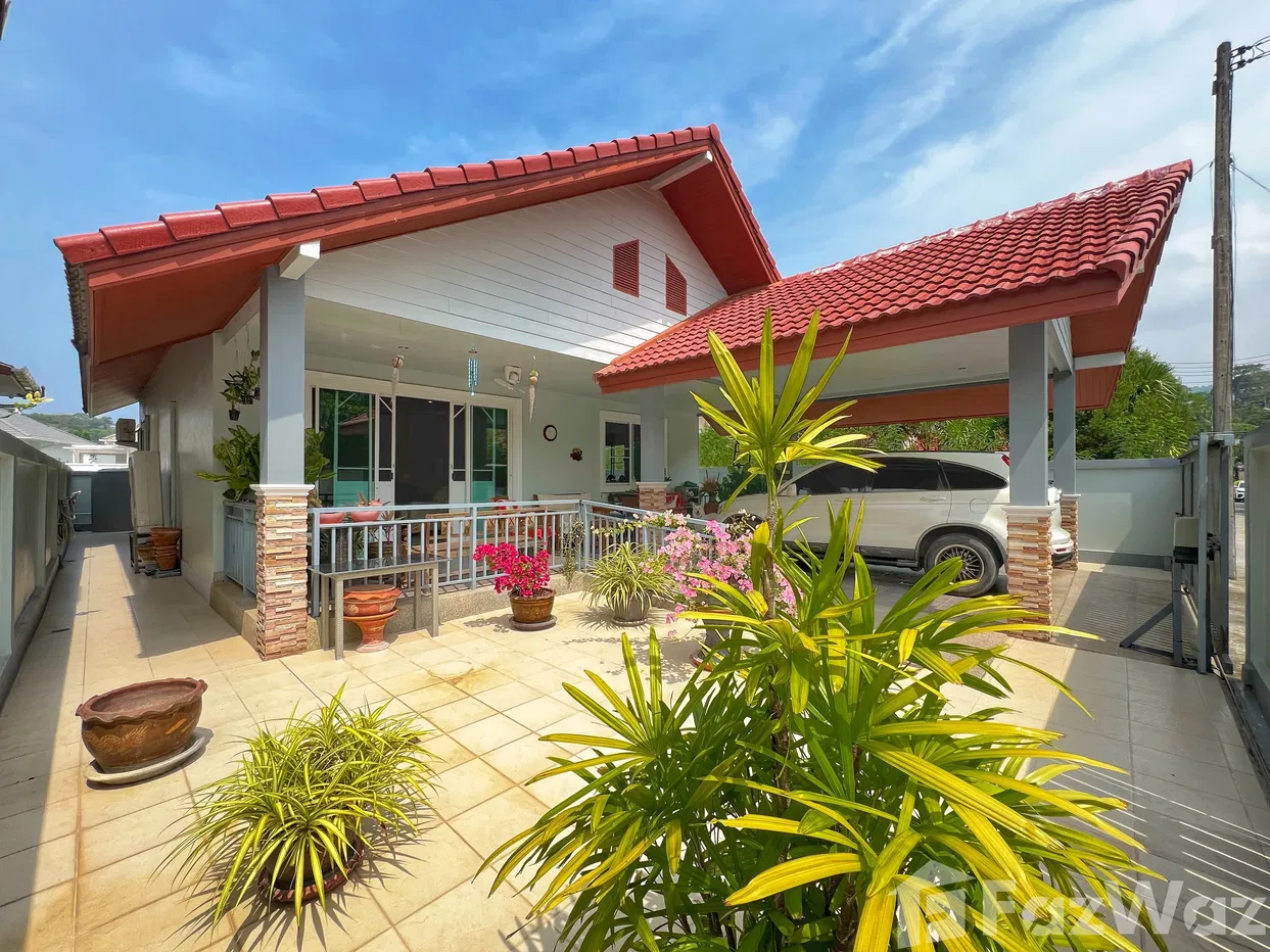 picture 2 Bedroom House for sale in Kamala, Phuket 1755138 - 1/16